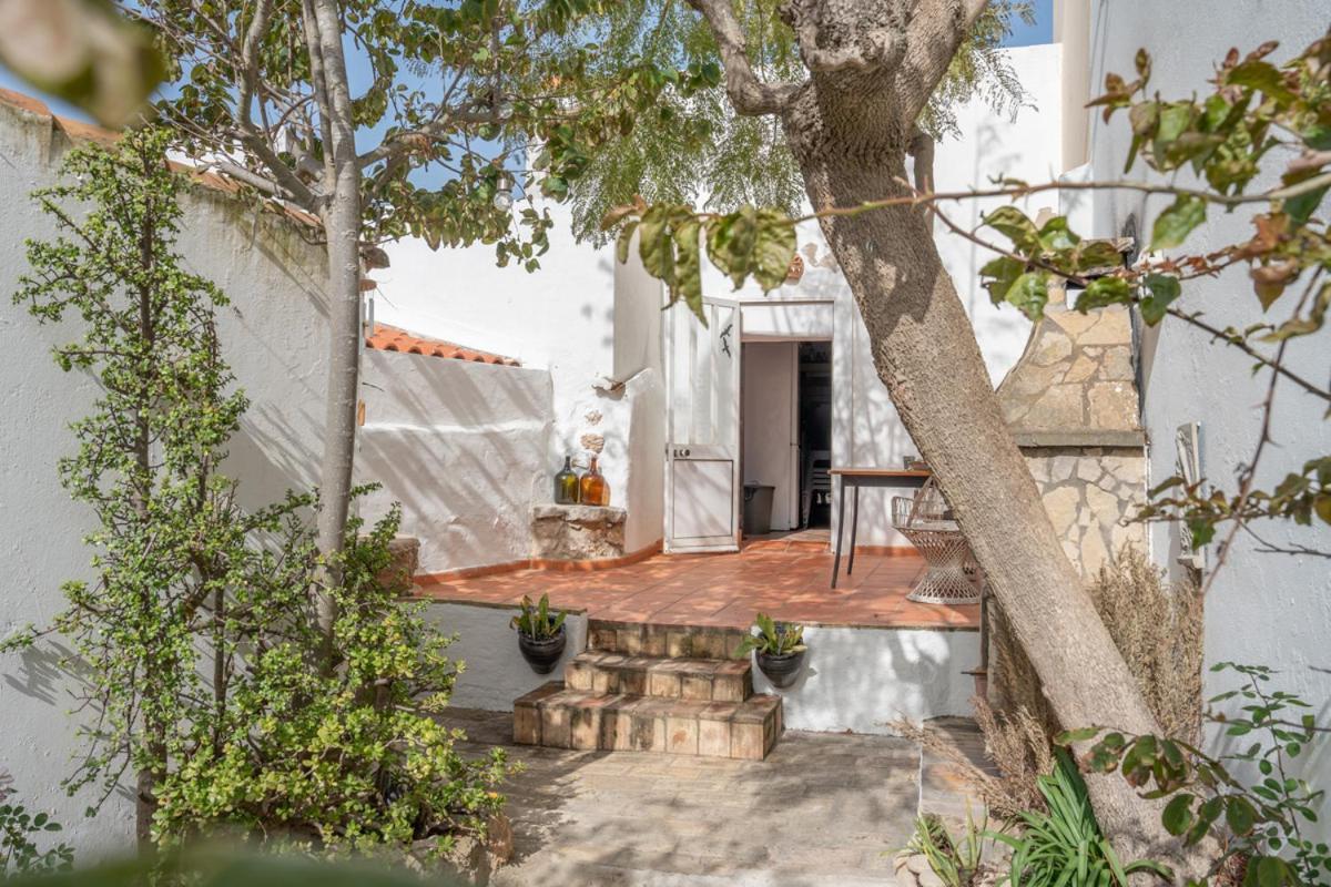 Casa Carina Espiche Bed & Breakfast Exterior foto
